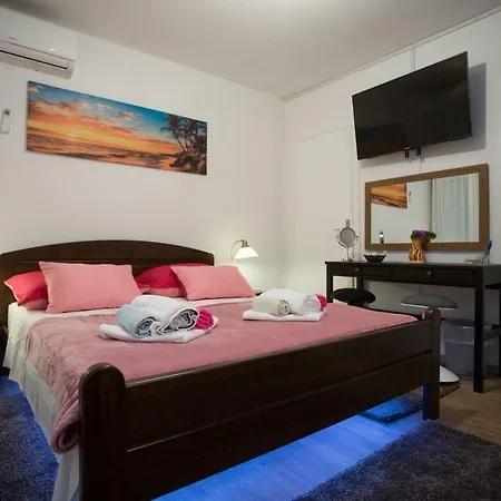 Maras Guest house 3*