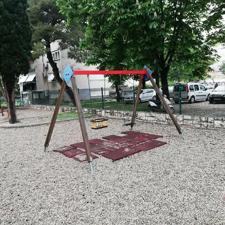Maras Gostinjska kuća