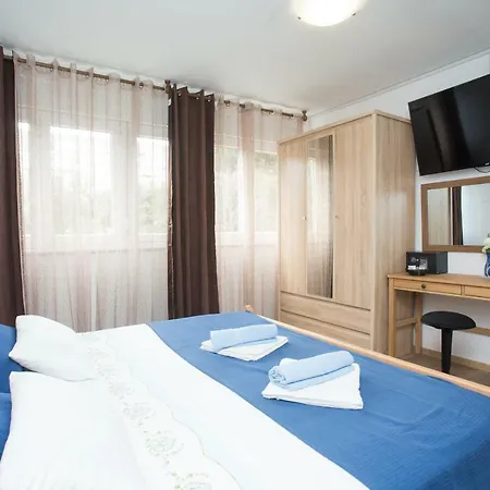 Guest house Maras